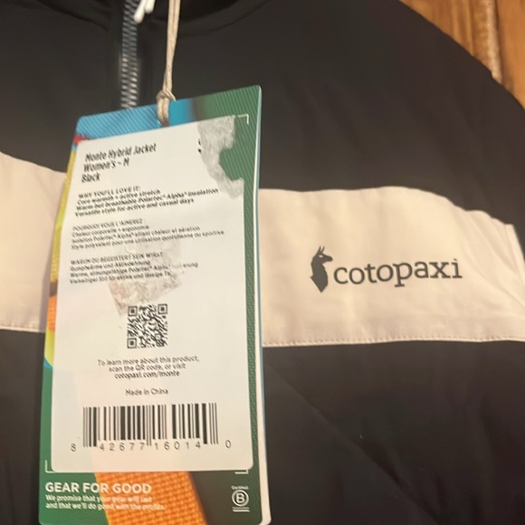 Cotopaxi Black and White Windbreaker with High Collar